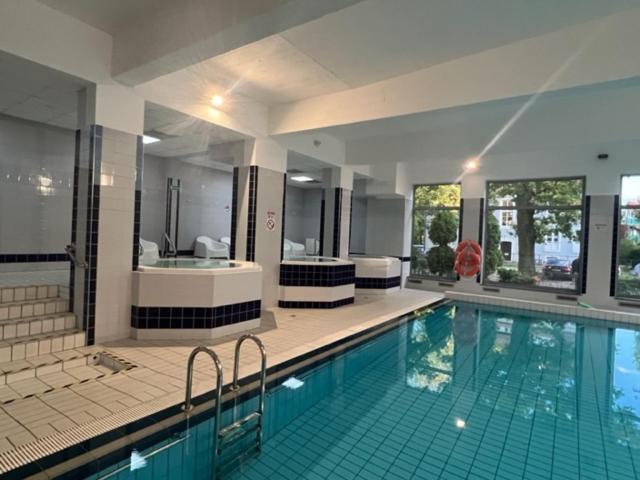 Olymp 114 I 120 Z Basenem, Sauna I Jacuzzi W Cenie Колобжег Экстерьер фото
